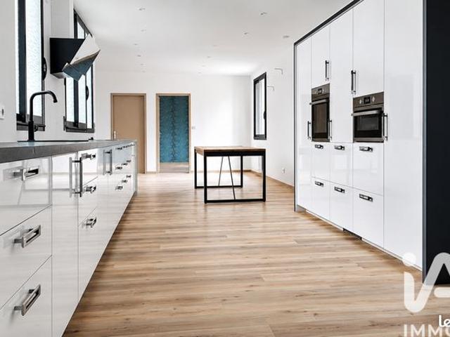 Appartement 3 pièces 93 m²