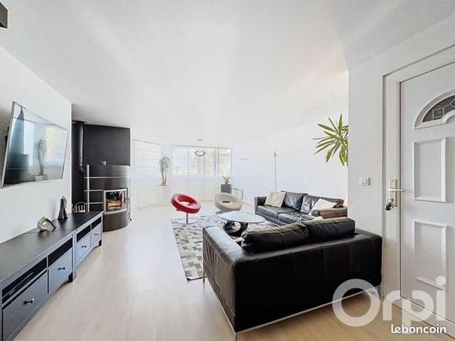 Appartement 3 pièces 93 m²