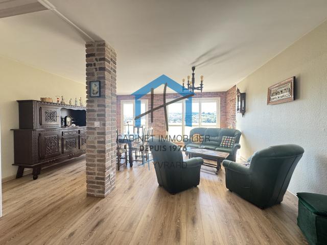 Appartement 3 pièces 93 m²