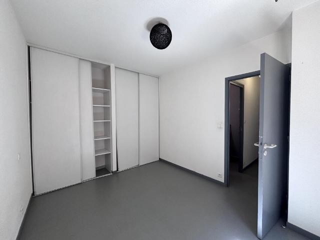 Appartement 3 pièces, 90 m² à louer à Rodez 12000