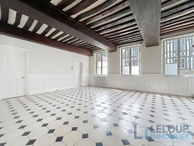 Appartement 3 pièces, 90 m² à louer à Rouen 76000