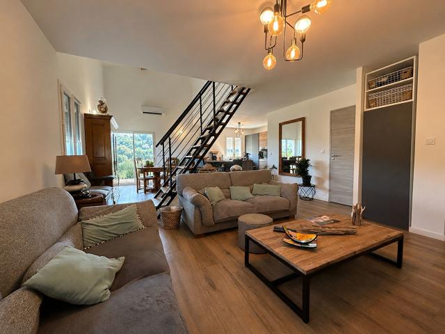 Appartement 3 pièces 90 m²