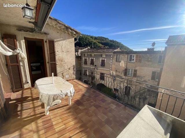 Appartement 3 pièces 123 m²