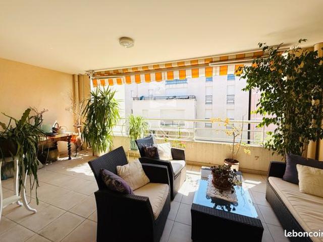 Appartement 3 pièces 90 m²