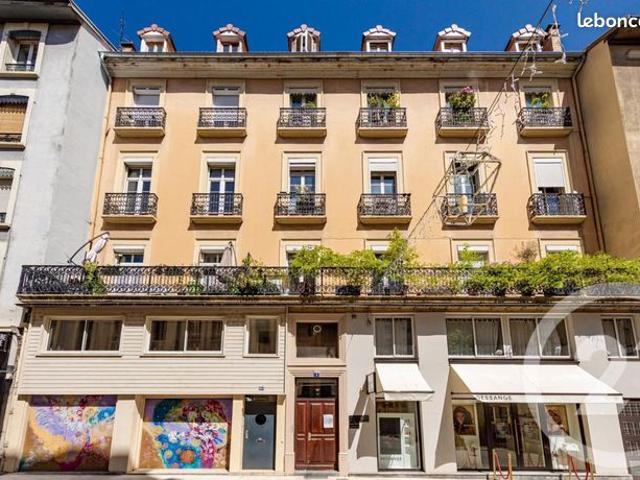Appartement 3 pièces 90 m²