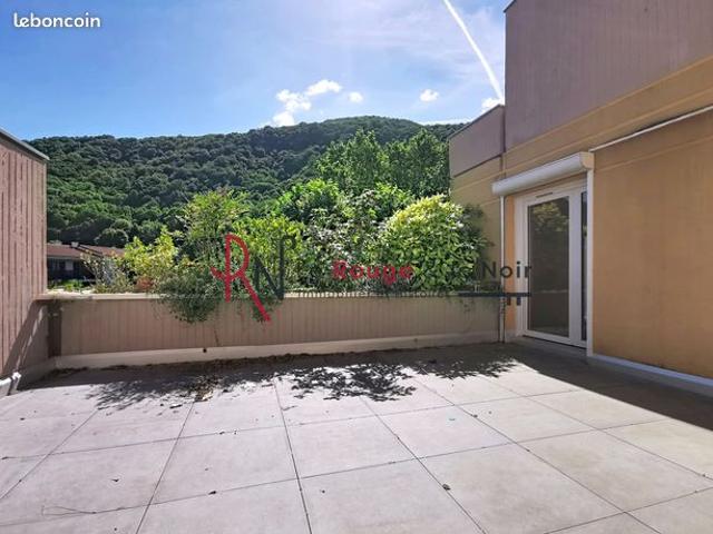 Appartement 3 pièces 91 m²
