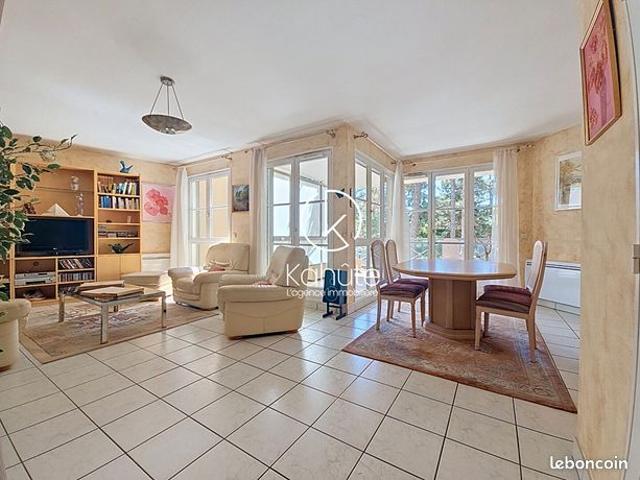 Appartement 3 pièces 91 m²