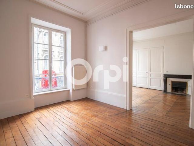 Appartement 3 pièces 91 m²