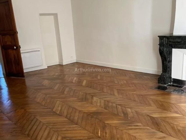 Appartement 3 pièces, 92 m² à louer à Digne les Bains 04000