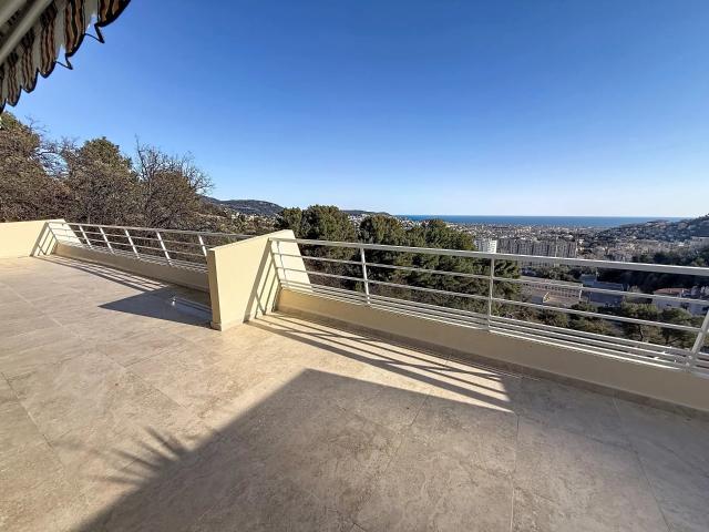 Appartement 3 pièces 92 m²