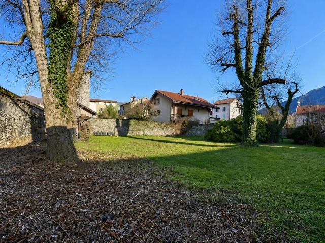 Appartement 3 pièces, 97 m² à louer à Vizille 38220