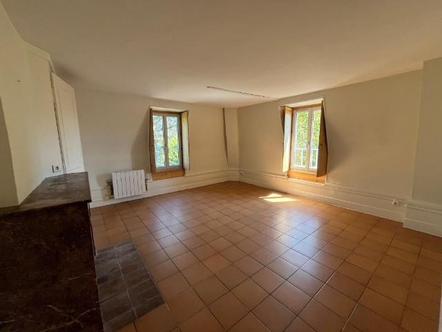 Appartement 3 pièces, 97 m² à louer à Francheville 69340