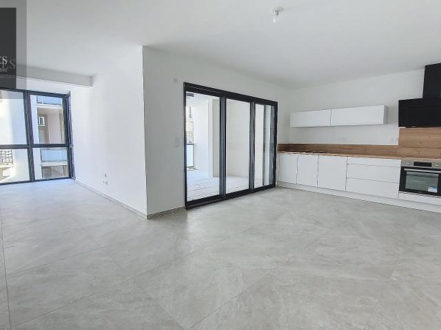 Appartement 3 pièces 97 m²