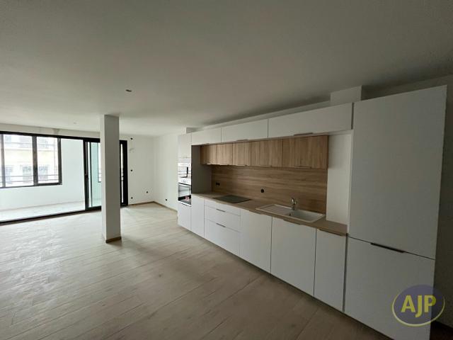 Appartement 3 pièces 97 m²