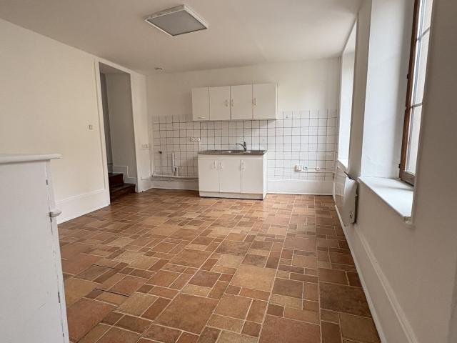 Appartement 3 pièces, 94 m² à louer à Vaucouleurs 55140