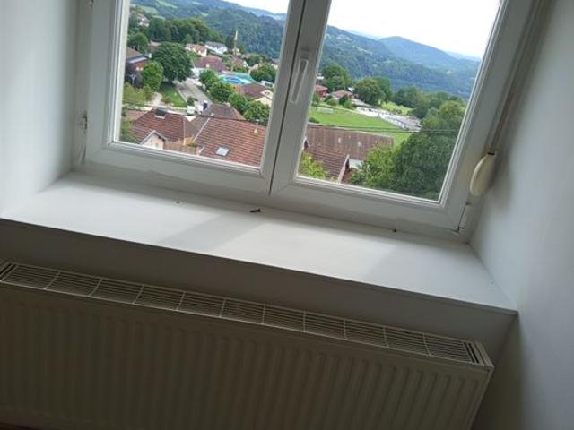 Appartement 3 pièces, 94 m² à louer à Montfaucon 25660