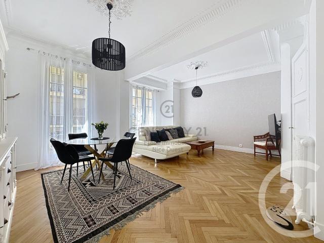 Appartement 3 pièces 100 m²