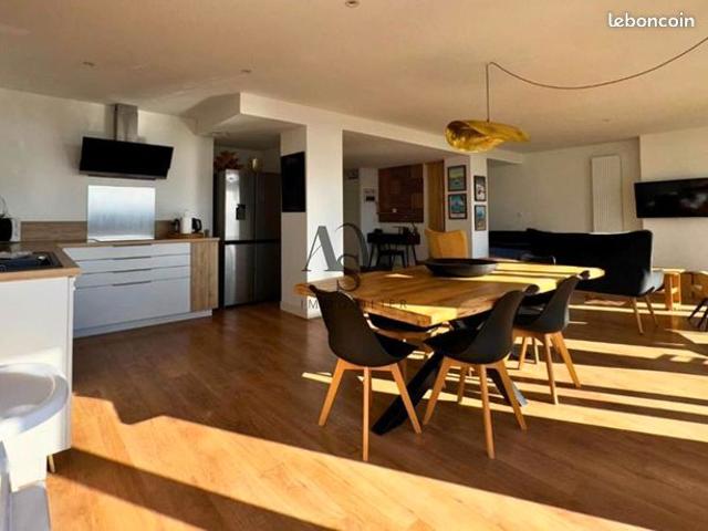 Appartement 3 pièces 94 m²