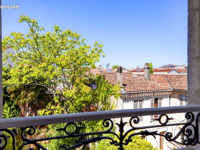 Appartement 3 pièces 94 m²