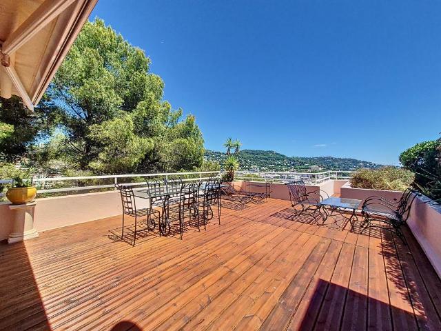 Appartement 3 pièces 94 m²