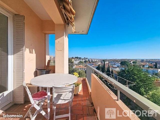 Appartement 3 pièces 94 m²