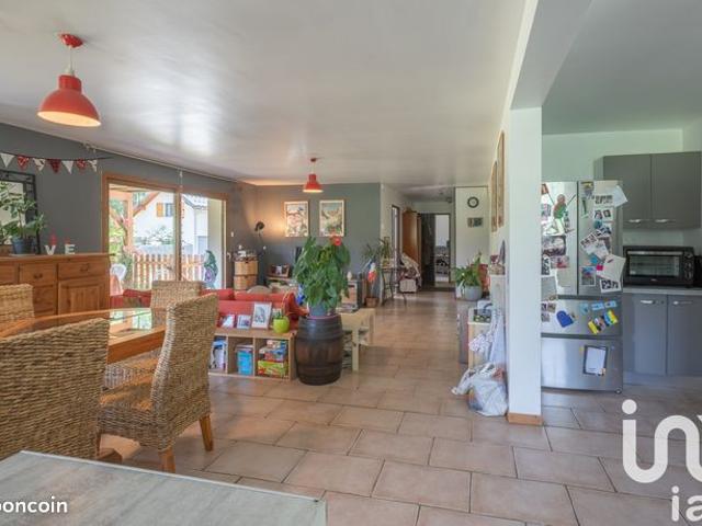 Appartement 3 pièces 94 m²