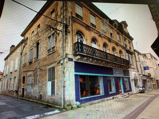 Appartement 3 pièces, 95 m² à louer à Saint Maixent l'École 79400