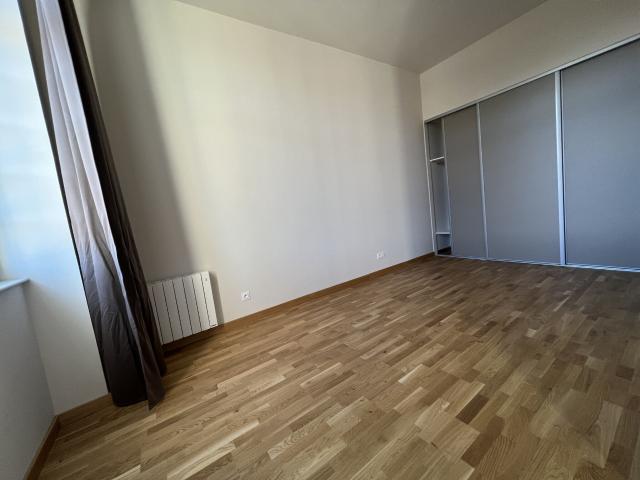 Appartement 3 pièces, 96 m² à louer à Poitiers 86000