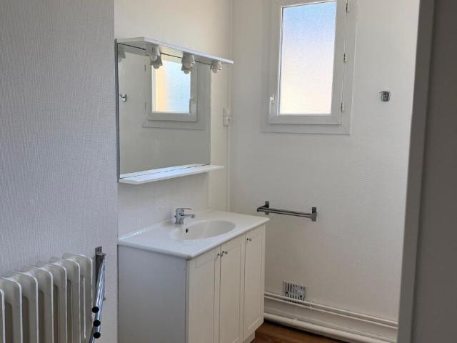 Appartement 3 pièces, 98 m² à louer à Rouen 76000
