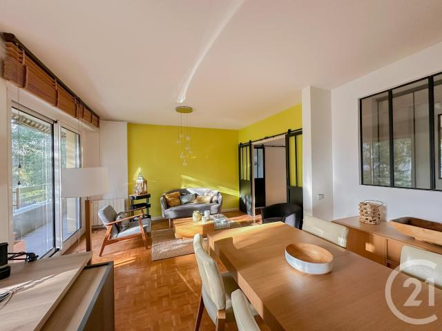 Appartement 3 pièces 98 m²