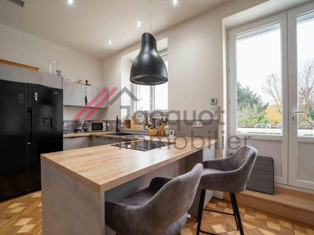 Appartement 3 pièces 98 m²