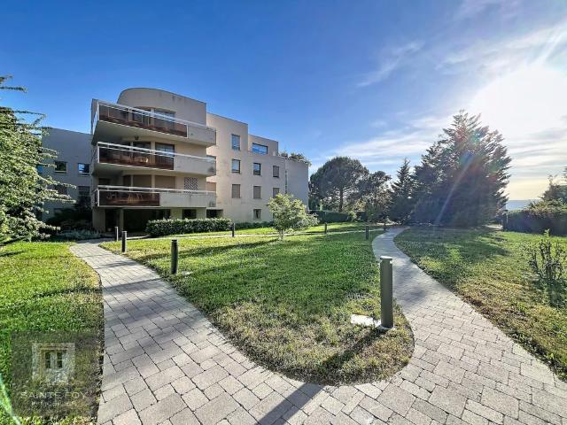 Appartement 3 pièces 98 m²