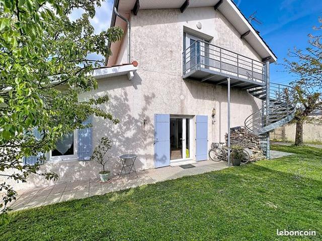 Appartement 3 pièces 99 m²