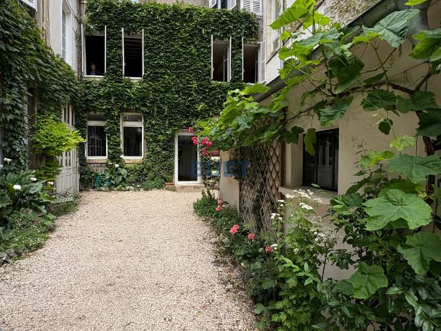 Appartement 3 pièces 100 m²