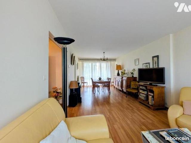Appartement 3 pièces 100 m²