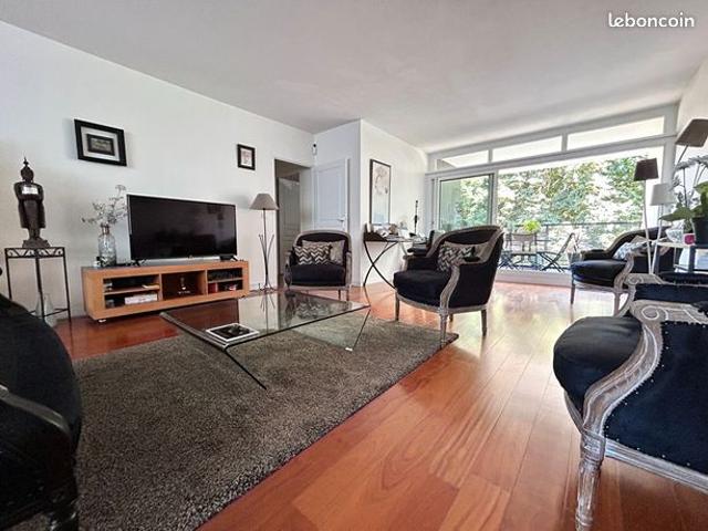 Appartement 3 pièces 100 m²