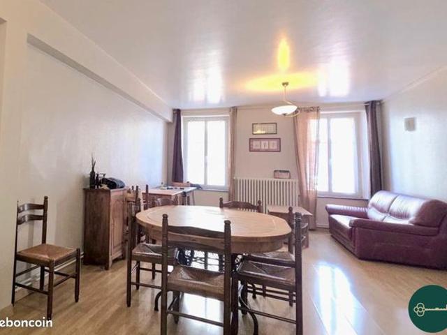 Appartement 3 pièces 100 m²