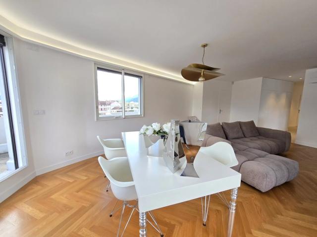 Appartement 3 pièces 100 m²