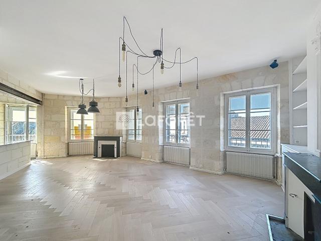 Appartement 3 pièces 100 m²