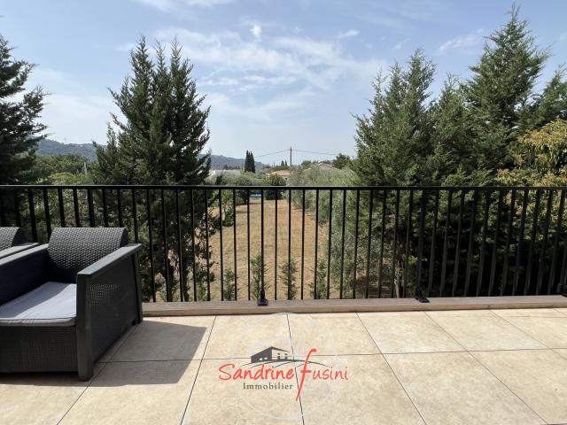 Appartement 3 pièces, 100 m² à louer à Carros 06510