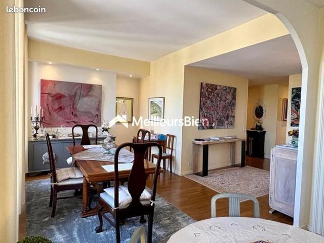 Appartement 3 pièces 101 m²