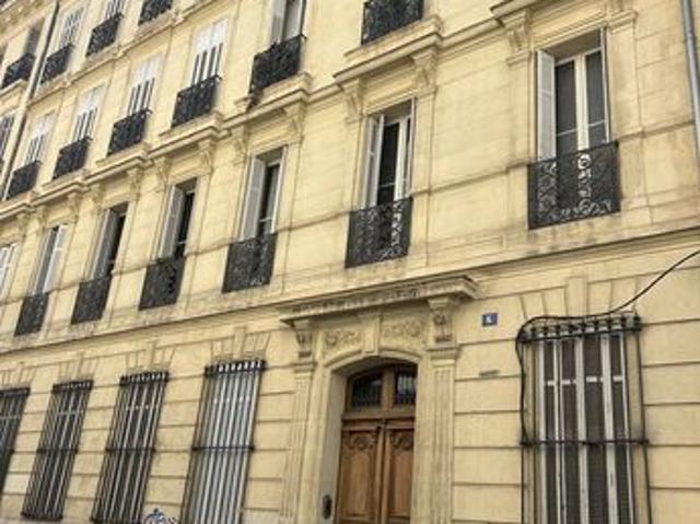 Appartement 3 pièces 101 m²