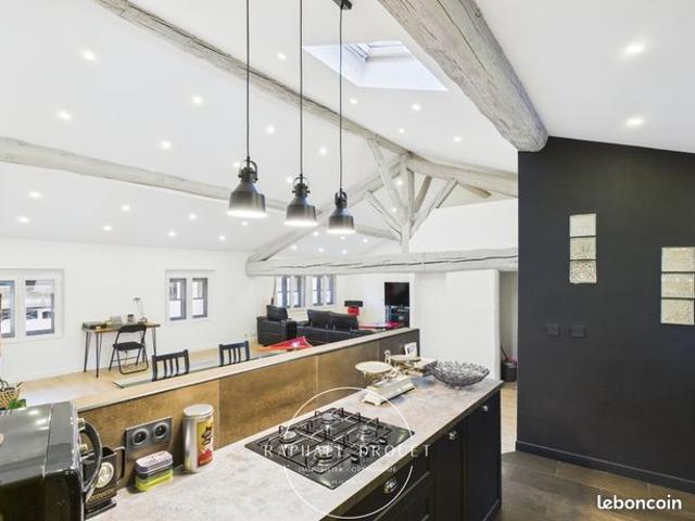 Appartement 3 pièces 101 m²