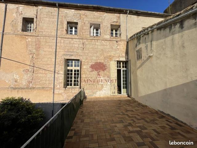 Appartement 3 pièces 101 m²