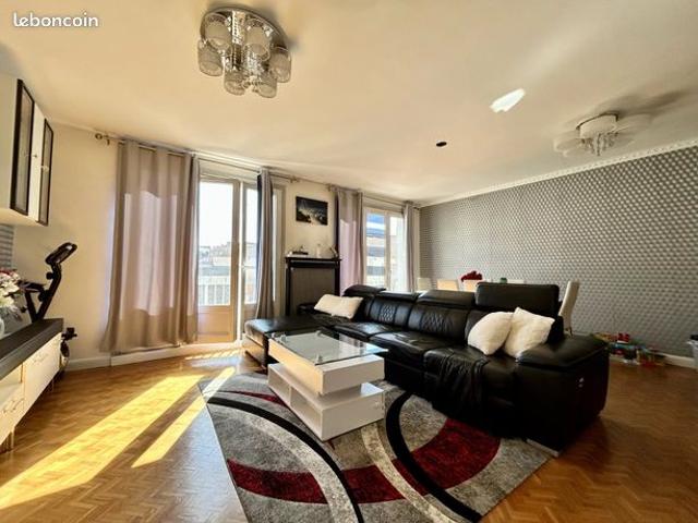 Appartement 3 pièces 101 m²