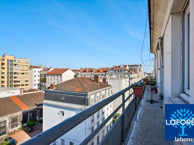 Appartement 3 pièces 102 m²