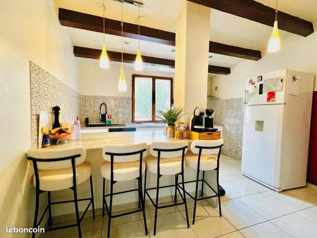 Appartement 3 pièces 102 m²
