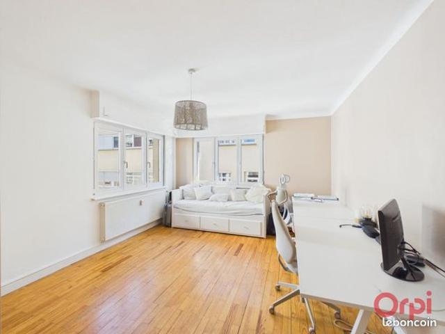 Appartement 3 pièces 102 m²