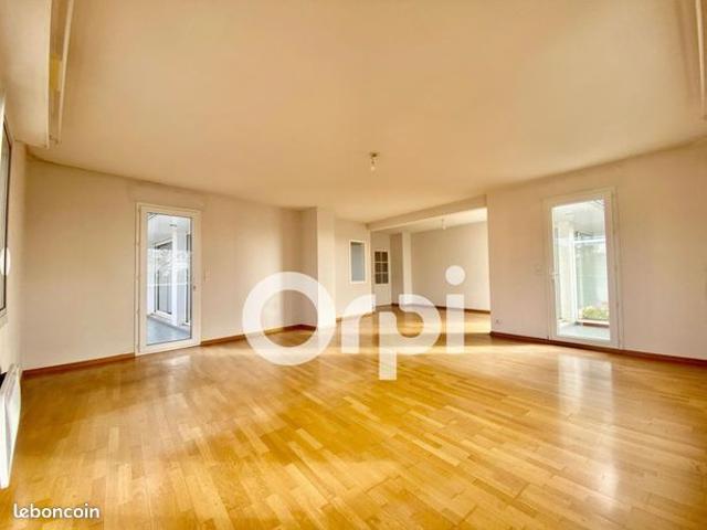 Appartement 3 pièces 102 m²