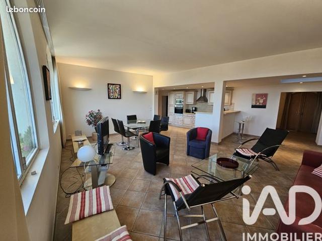 Appartement 3 pièces 103 m²